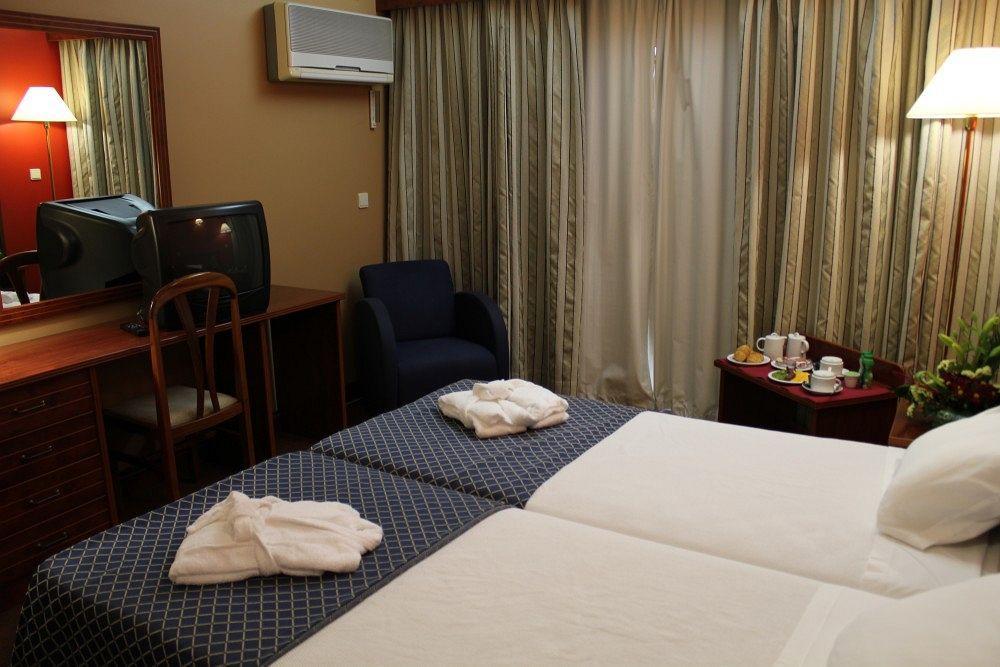 Hotel Montemuro カストロ・ダイレ エクステリア 写真